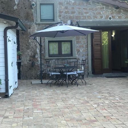 Casetta Santa Fortunata Guest House Sutri Εξωτερικό φωτογραφία