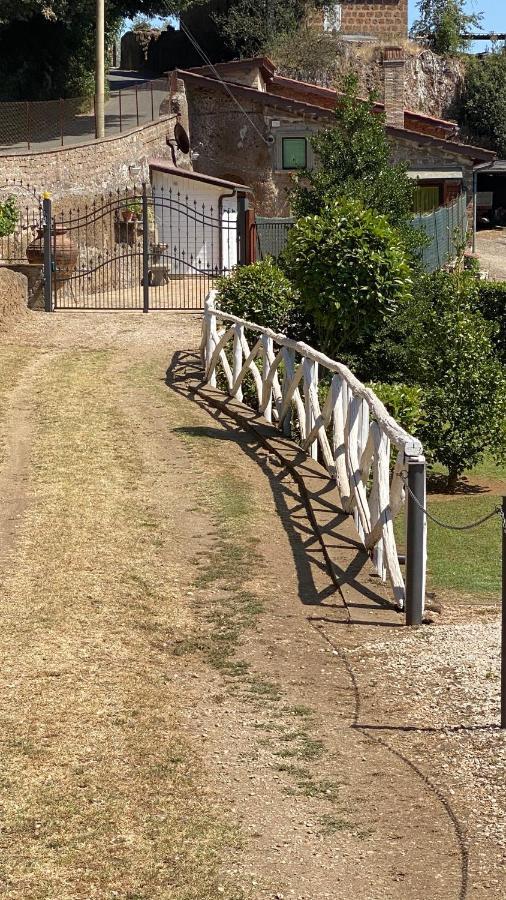 Casetta Santa Fortunata Guest House Sutri Εξωτερικό φωτογραφία
