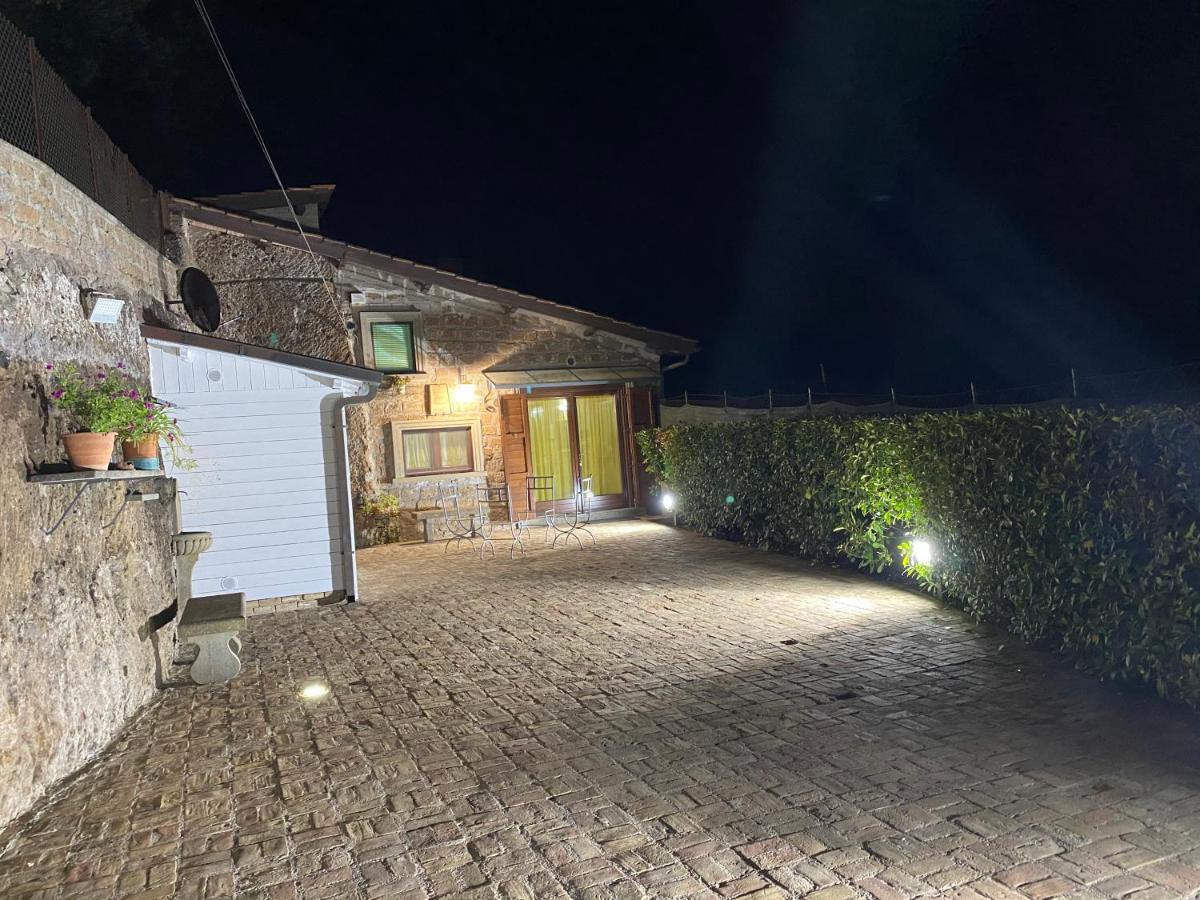 Casetta Santa Fortunata Guest House Sutri Εξωτερικό φωτογραφία