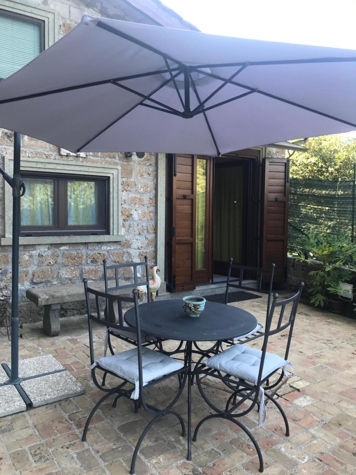 Casetta Santa Fortunata Guest House Sutri Εξωτερικό φωτογραφία